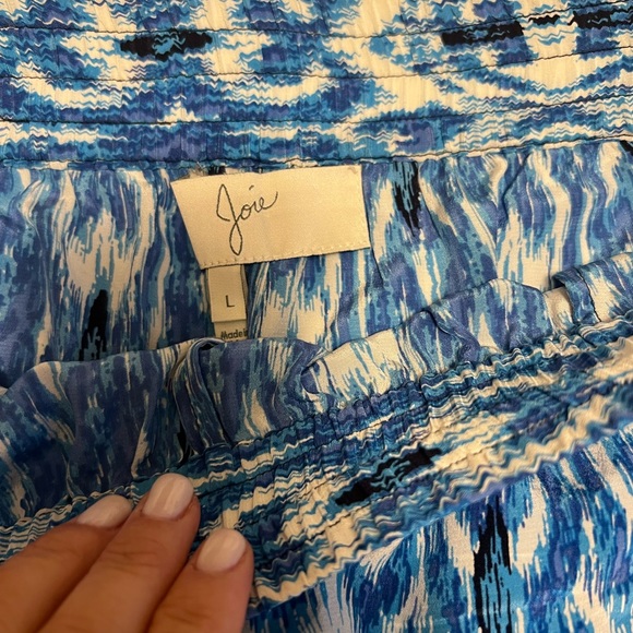 Joie Ikat Short size L - Picture 2 of 4